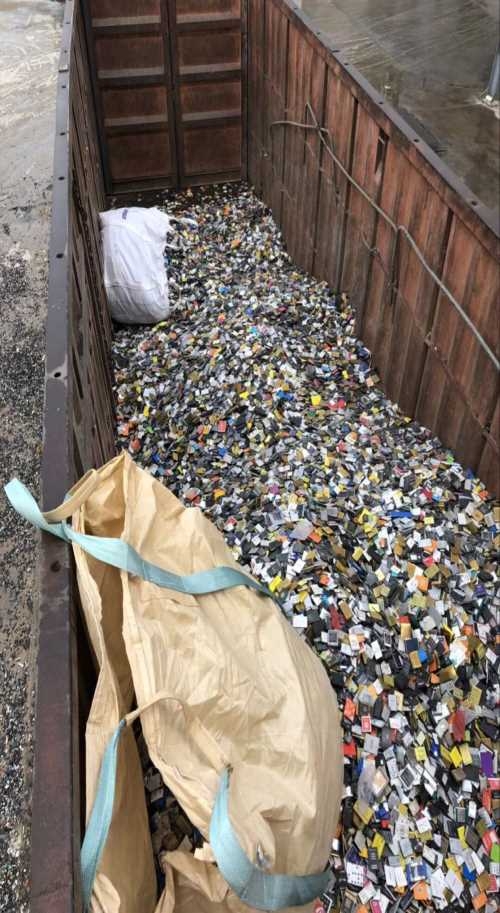 深圳市坪山新区保值久再生资源回收站 绿色发展的实践者